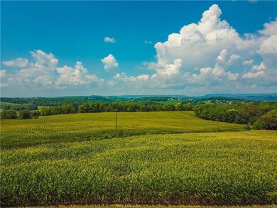 5529 Summit St, Whitehall, PA 18052 - photo 7