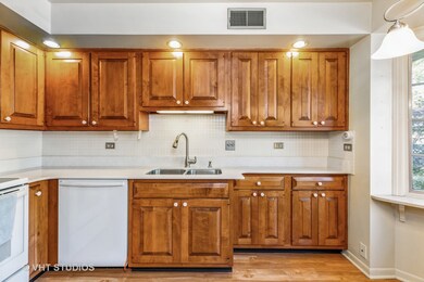 18429 Clyde Rd, Homewood, IL 60430 - photo 5