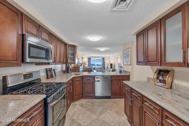422 Ocean Blvd. N Unit 3D