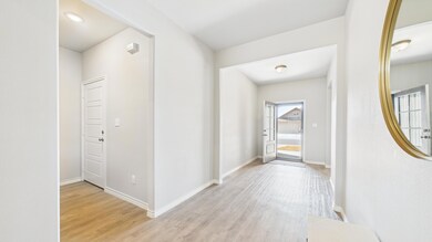 CAM03710G0-PR0103-STILL025