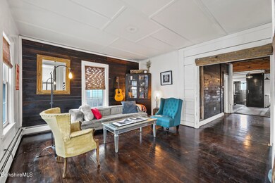 12 Bryant St, North Adams, MA 01247 - photo 4