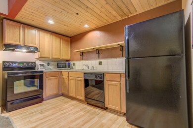 5900 S Water Rd (5 of 53)
