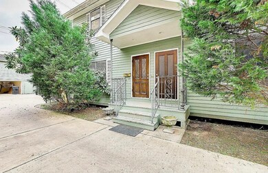 824 Yale St unit C, Houston, TX 77007 - photo 4