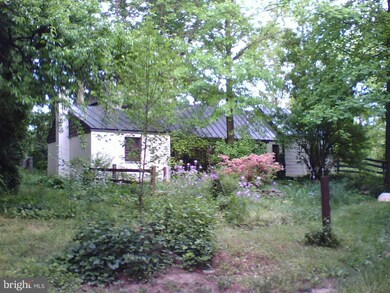 35688 Paxson Rd, Purcellville, VA 20132 - photo 3