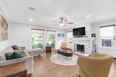 212 W 32nd St, Houston, TX 77018 - photo 4