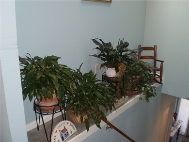 797 Williamsburg Cir, Warwick, RI 02886 - photo 5