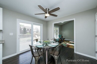 2001 Peach Tree Ln, Algonquin, IL 60102 - photo 4