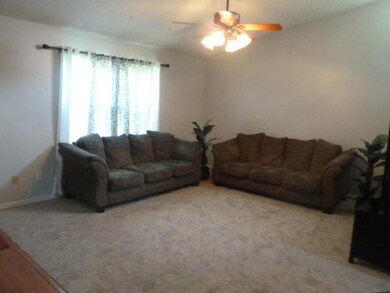 6813 Laburnum Dr, Canal Winchester, OH 43110 - photo 2