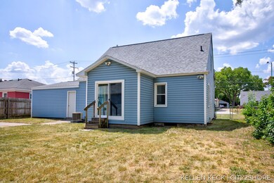 6-web-or-mls-2948 Clyde Park Ave SW, Wyo