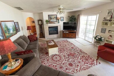 20220913 Family Room