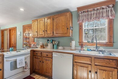 993 Partridgeville Rd, Athol, MA 01331 - photo 3