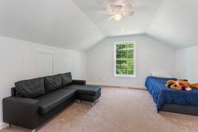 05_29WaldenWay_43_Loft_LowRes