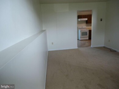 89 Grand Dr, Taneytown, MD 21787 - photo 4