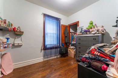 unlisted-address, Chicago, IL 60651 - photo 7