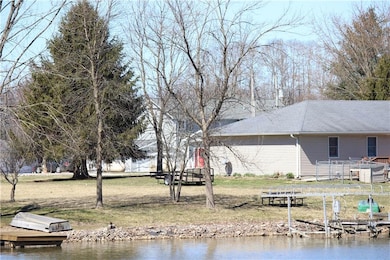 856 SE Dru Cove, Greensburg, IN 47240 - photo 2