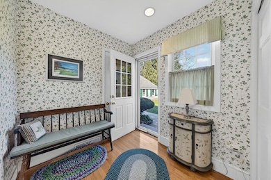 76 Shipyard Ln, South Dartmouth, MA 02748 - photo 5