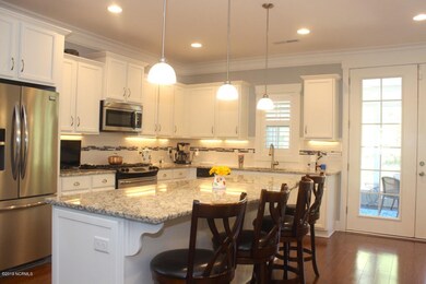 945 Tannin Bark Cir, Leland, NC 28451 - photo 4