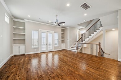 880 Wakefield Dr unit C, Houston, TX 77018 - photo 4