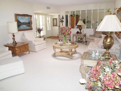 9802 W Lindgren Ave, Sun City, AZ 85373 - photo 7