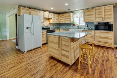 3153-Newberry-066