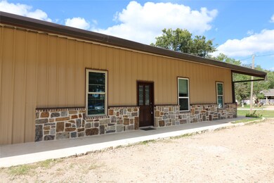 8302 Park St, Needville, TX 77461 - photo 3