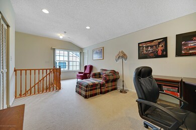 42 Watson Ct Howell NJ 07731-print-029-5