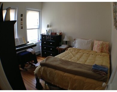 672 Washington St unit 674, Brookline, MA 02446 - photo 3