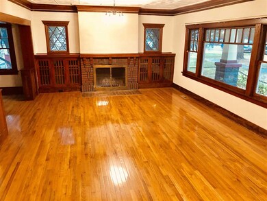 239 S Broadway St, Tekoa, WA 99033 - photo 2