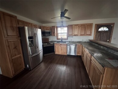 55050 S 530 Rd, Rose, OK 74364 - photo 2