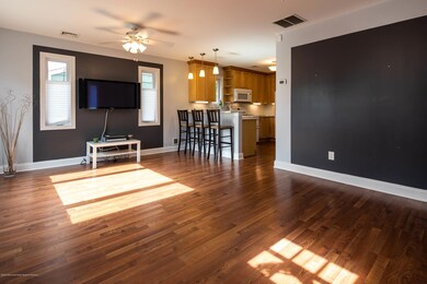 27 Locust St, Keansburg, NJ 07734 - photo 5