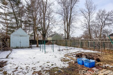 8-web-or-mls-924 34th St SW, Wyoming-8