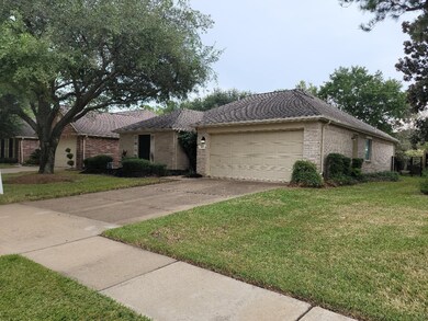 8926 Aber Trail Ct, Houston, TX 77095 - photo 3