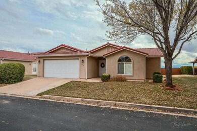 434 E Oasis Dr, Ivins, UT 84738 - photo 2