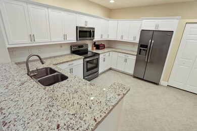 12538 Crystal Pointe Dr Unit C-large-011