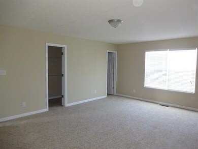 12294 Titans Dr, Fishers, IN 46037 - photo 6