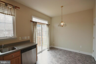 8121 Mississippi Rd, Laurel, MD 20724 - photo 6