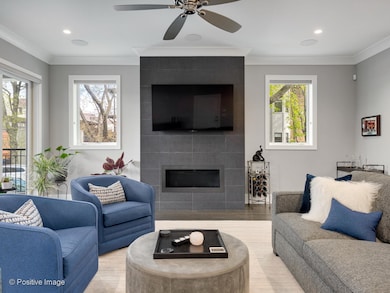 2656 N Wayne Ave unit 1, Chicago, IL 60614 - photo 6