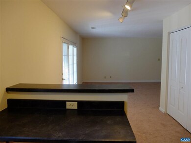 1506 Villa Terrace unit C, Charlottesville, VA 22903 - photo 6