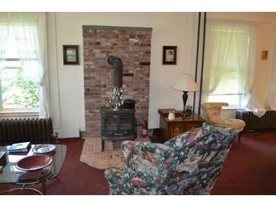 31 Myrtle St, Whitefield, NH 03598 - photo 7