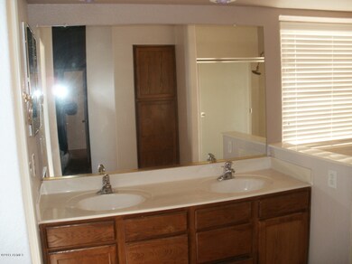 DOUBLE VANITIES