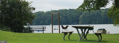 11011 Crooked Tree Ln, Spotsylvania, VA 22553 - photo 6