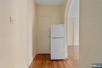 The Madrid unit B5, Jersey City, NJ 07306 - photo 7