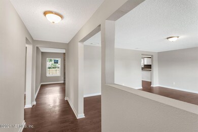 1666 Lane Ave S, Jacksonville, FL 32210 - photo 4