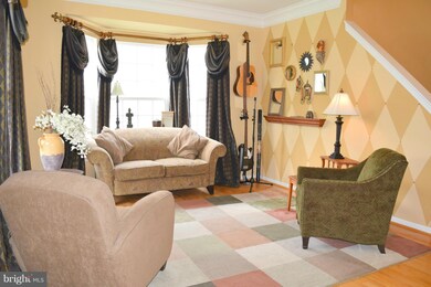 25476 Crossfield Dr, Chantilly, VA 20152 - photo 2