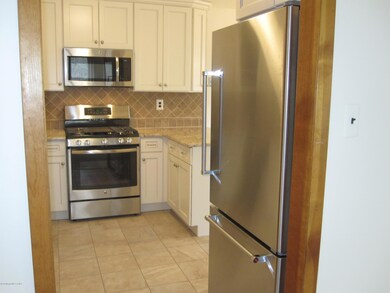 85 Wigwam Ln, Tinton Falls, NJ 07724 - photo 6