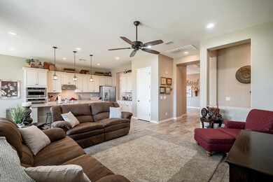 18465 W Devonshire Ave, Goodyear, AZ 85395 - photo 7