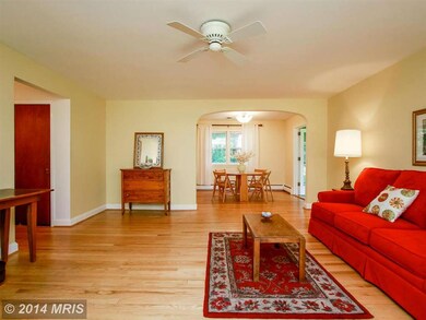 120 Edgemere Dr, Annapolis, MD 21403 - photo 4
