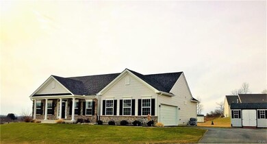 4724 Steeplechase Dr, Easton, PA 18040 - photo 2