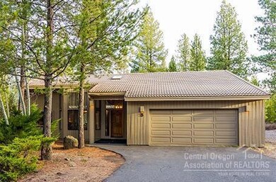 17960 Awbrey Ln, Sunriver, OR 97707 - photo 2