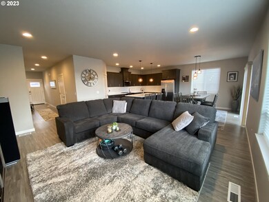 4905 NE 65th Ct, Vancouver, WA 98661 - photo 2